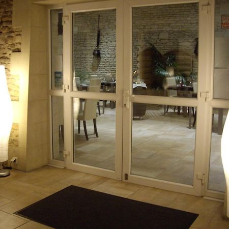 Auberge De La Luzerne Bernières-sur-Mer Εξωτερικό φωτογραφία