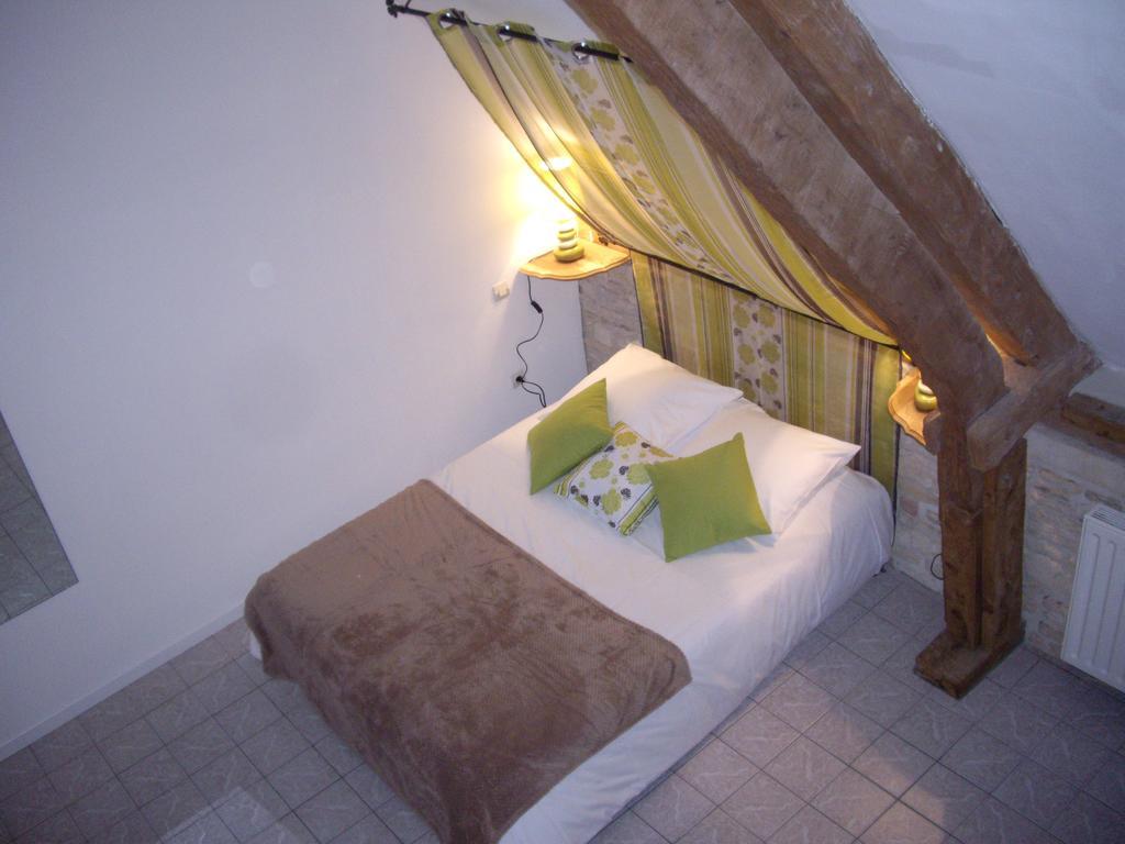 Auberge De La Luzerne Bernières-sur-Mer Εξωτερικό φωτογραφία
