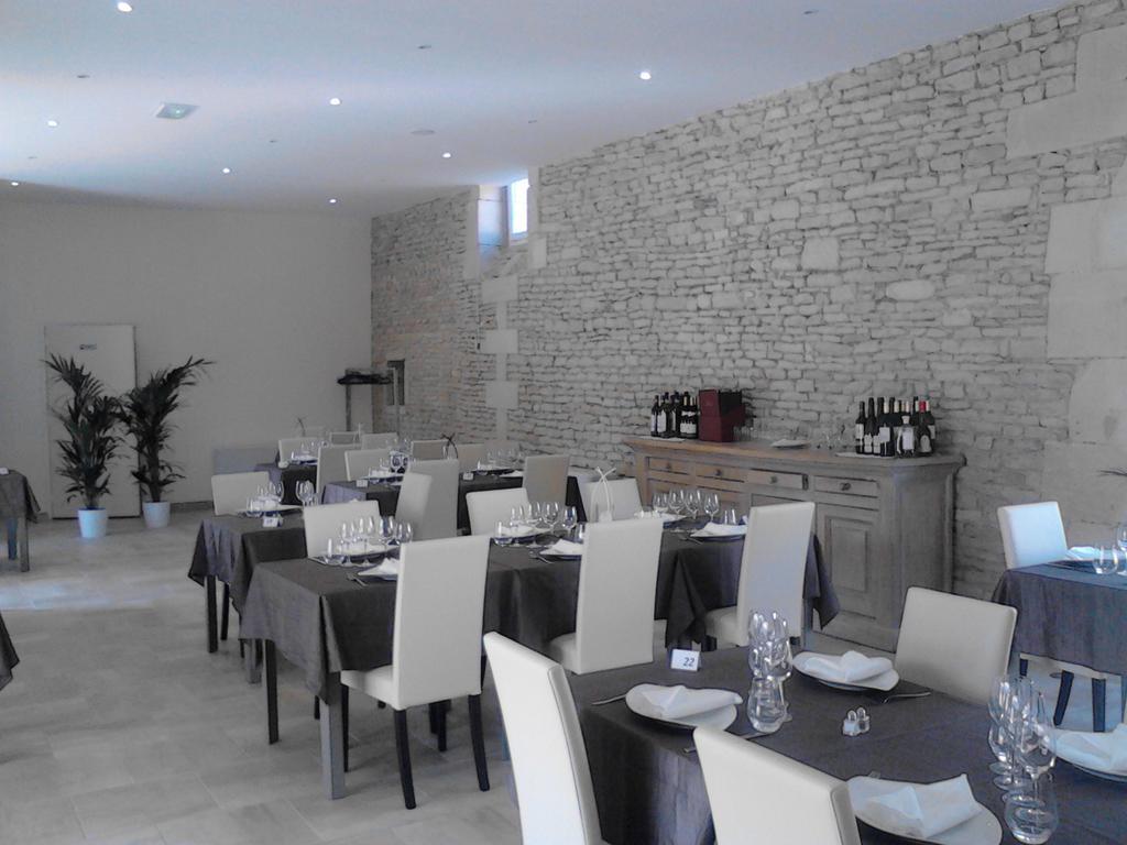 Auberge De La Luzerne Bernières-sur-Mer Εξωτερικό φωτογραφία