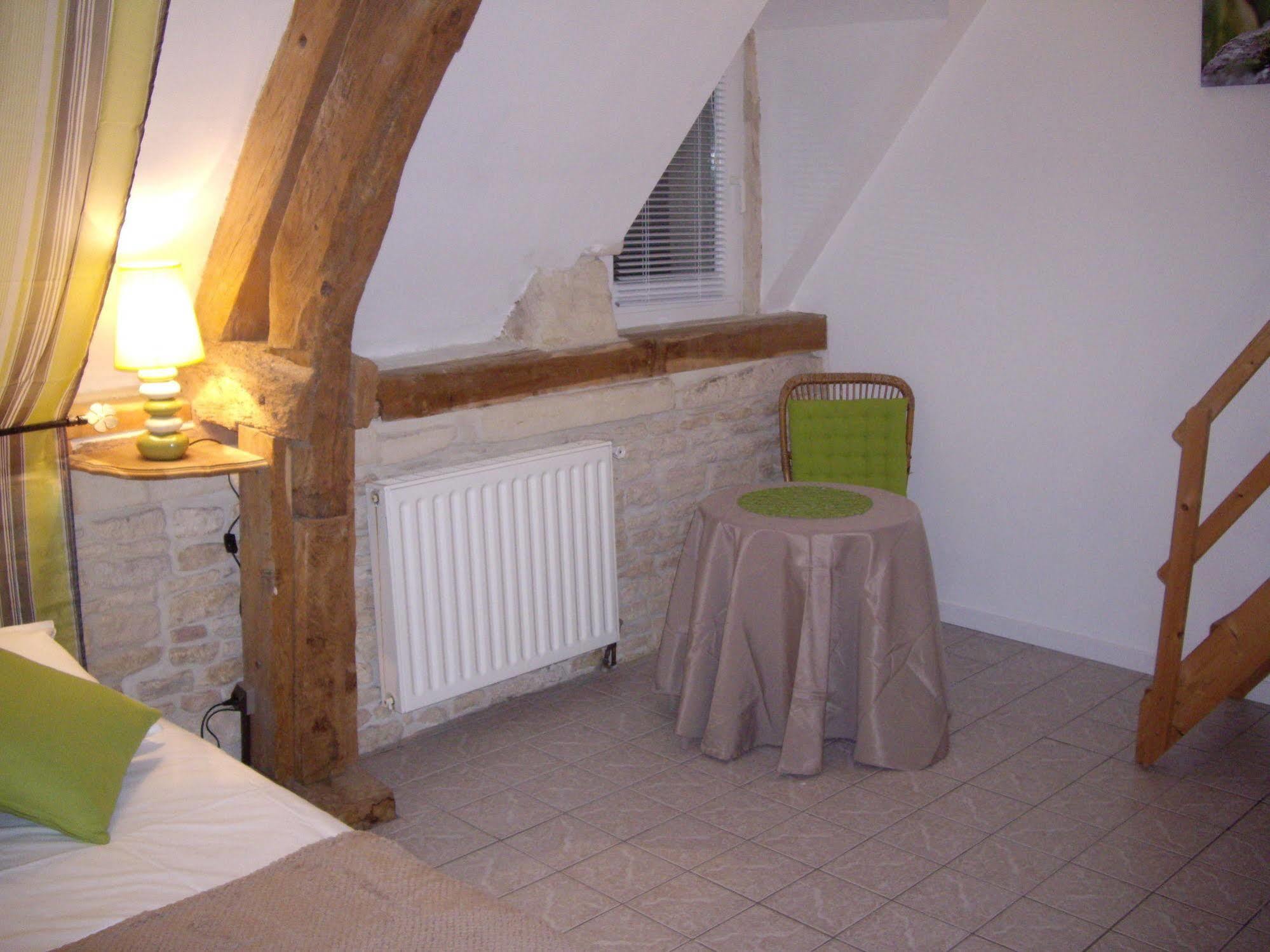 Auberge De La Luzerne Bernières-sur-Mer Εξωτερικό φωτογραφία
